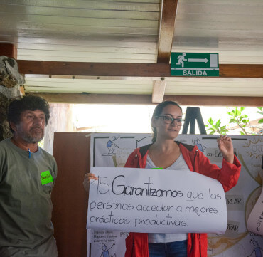 Segundo taller de co-creación de la visión y prototipos del sistema de alimentos del mar de Galápagos. 28